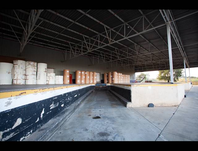 19,000M² WAREHOUSE FOR SALE IN SELBY